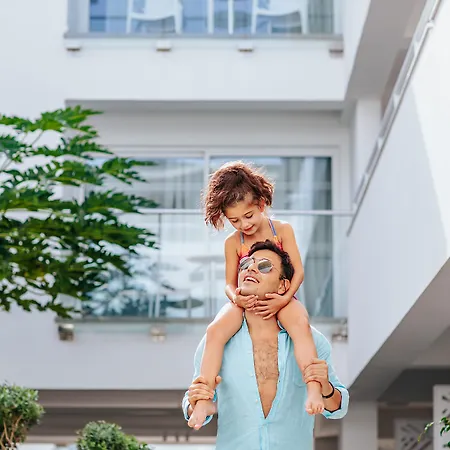 Sofianna 公寓式酒店 Paphos