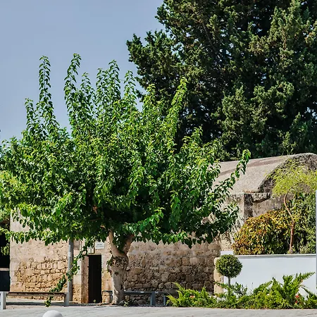 Sofianna Aparthotel 3*