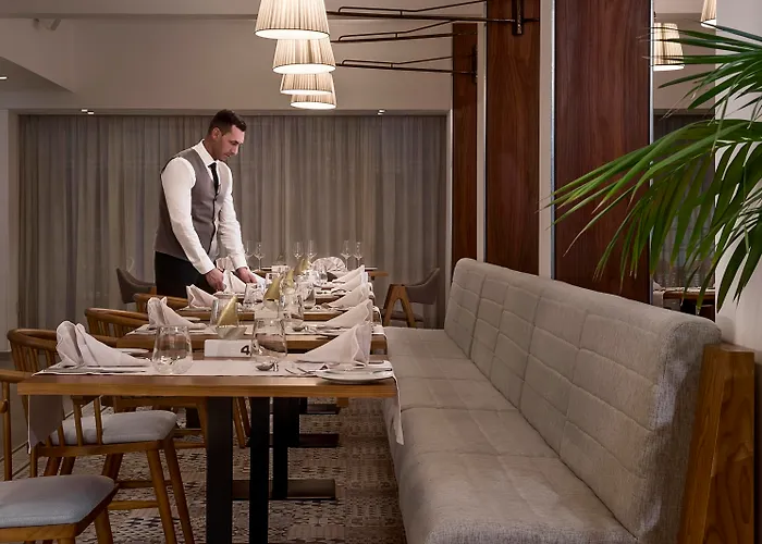 Apartahotel Sofianna 3*