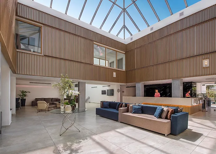 Apartahotel Sofianna Paphos