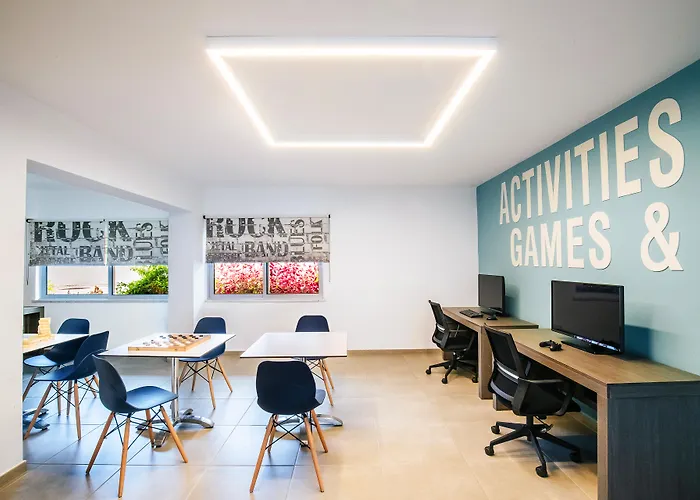 Apartahotel Sofianna 3*