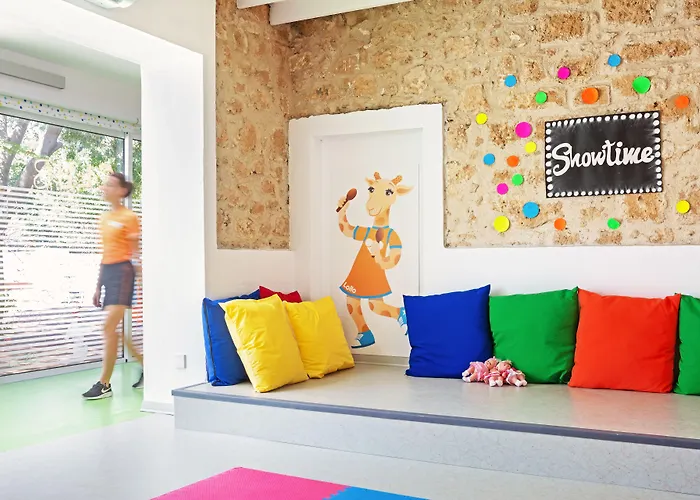 Apartahotel Sofianna 3*