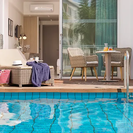 Apartahotel Sofianna 3*