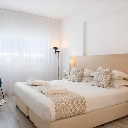 Apartahotel Sofianna 3*
