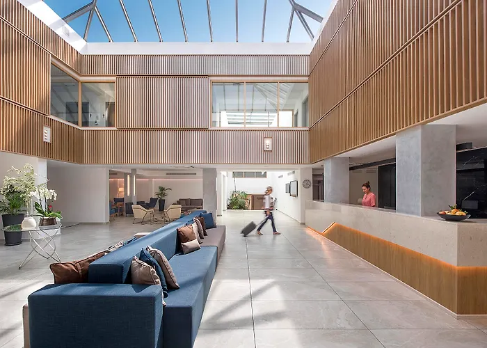 Apartmanhotel Sofianna 3*