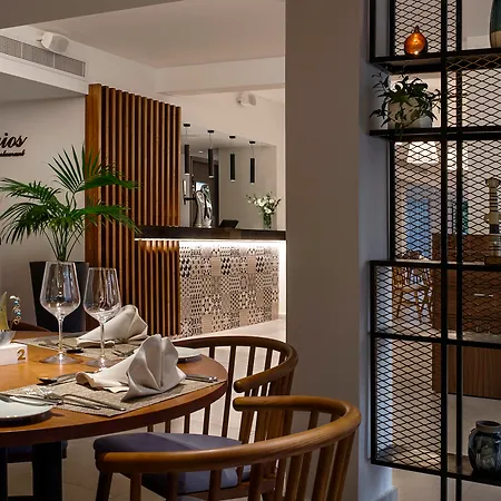 Apartmanhotel Sofianna 3*
